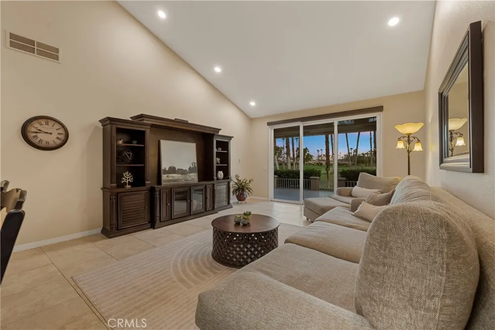 76037 Impatiens Palm Desert, CA 92211