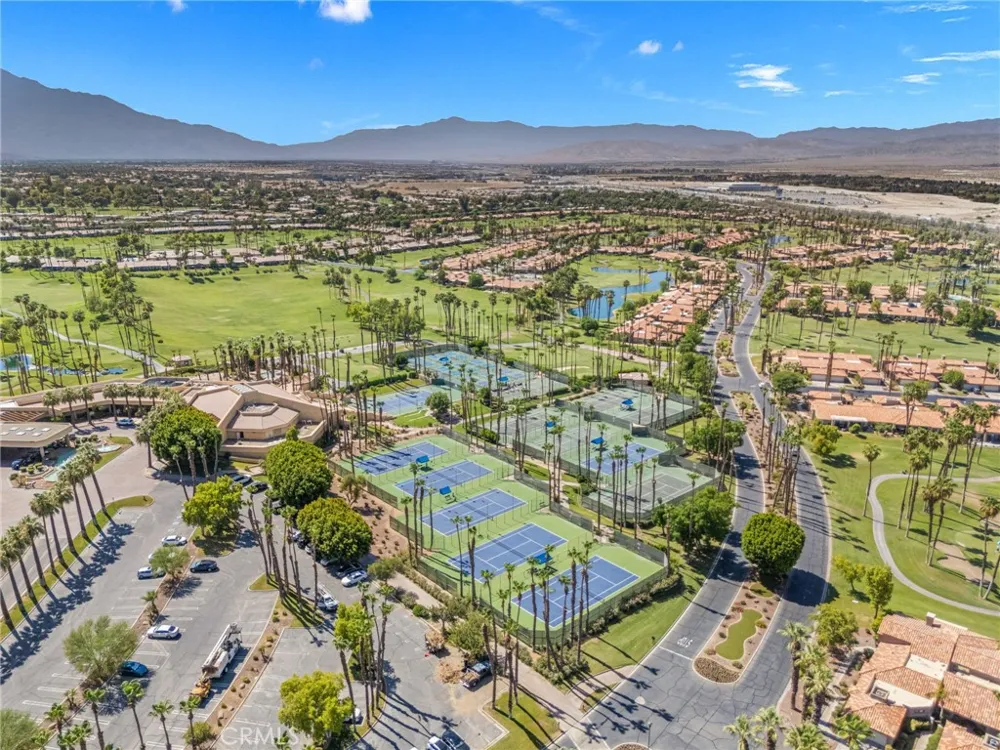 76037 Impatiens Palm Desert, CA 92211