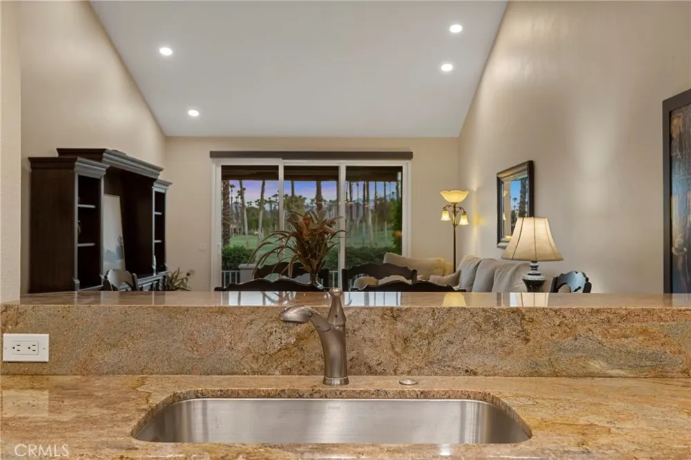 76037 Impatiens Palm Desert, CA 92211