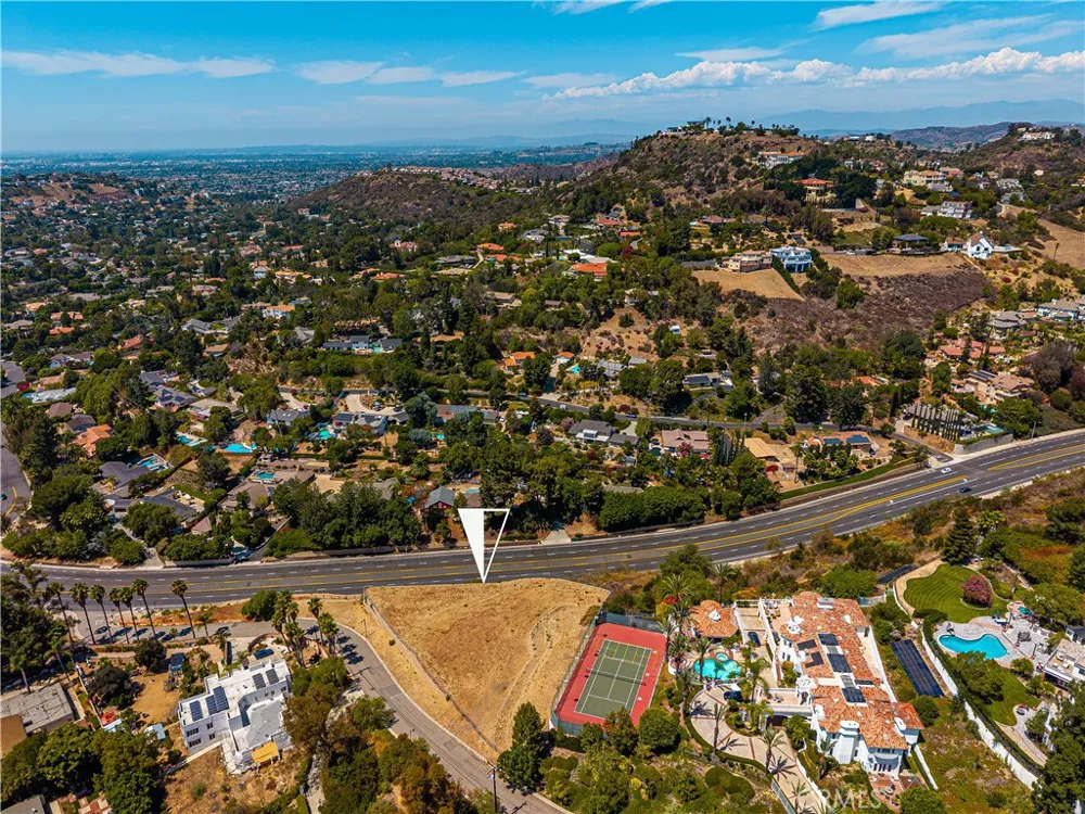 10583 Brier Lane North Tustin, CA 92705