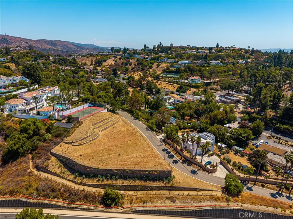 10583 Brier Lane North Tustin, CA 92705