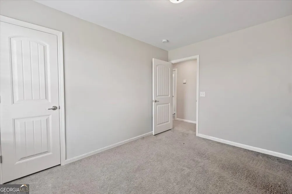 8 Chimney CT Savannah, GA 31407