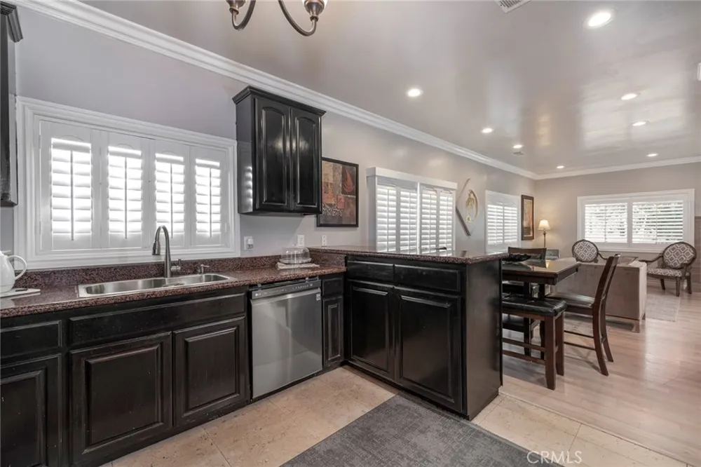 12102 S La Cienega Hawthorne, CA 90250