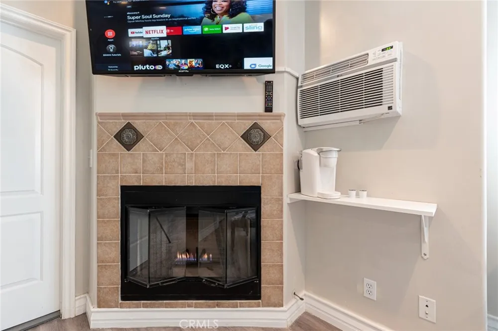 12102 S La Cienega Hawthorne, CA 90250