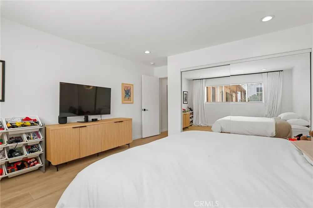 1228 14th Street #103 Santa Monica, CA 90404