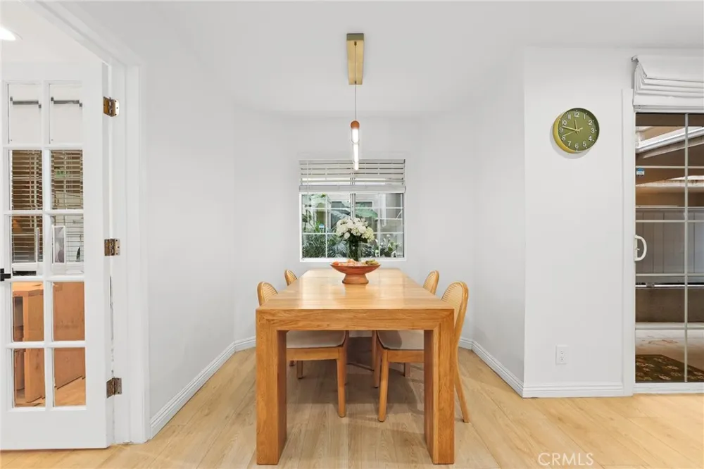1228 14th Street #103 Santa Monica, CA 90404