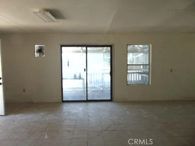 9440 E Highway 20 Glenhaven, CA 95443