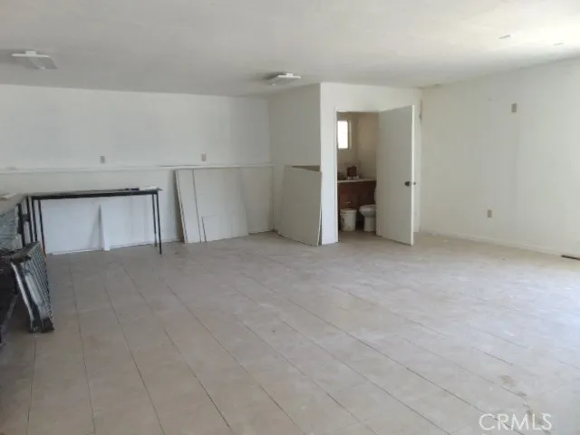 9440 E Highway 20 Glenhaven, CA 95443