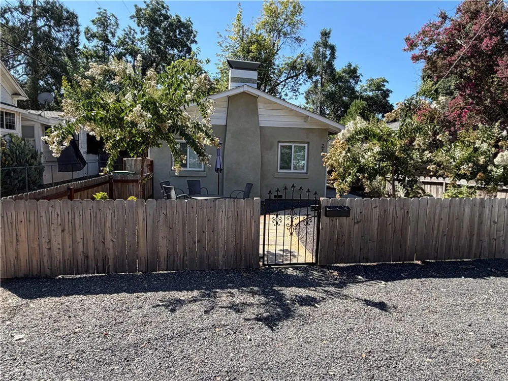 271 E 7th Avenue Chico, CA 95926