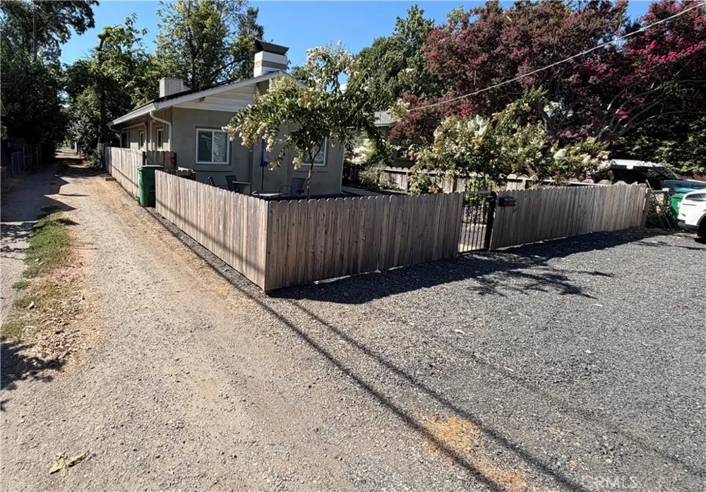 271 E 7th Avenue Chico, CA 95926