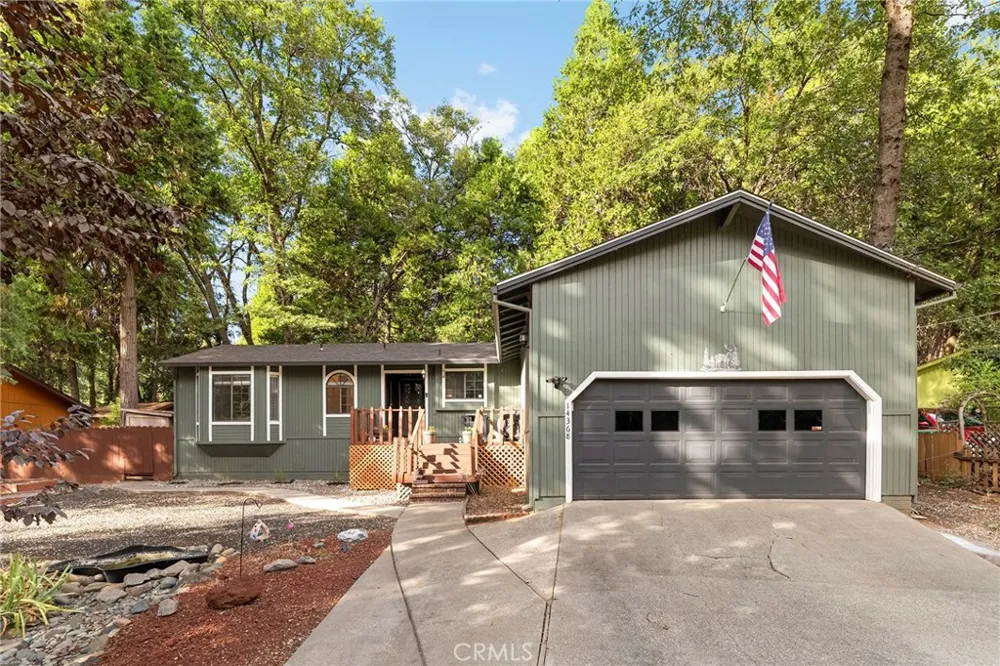 14368 Sinclair Circle Magalia, CA 95954