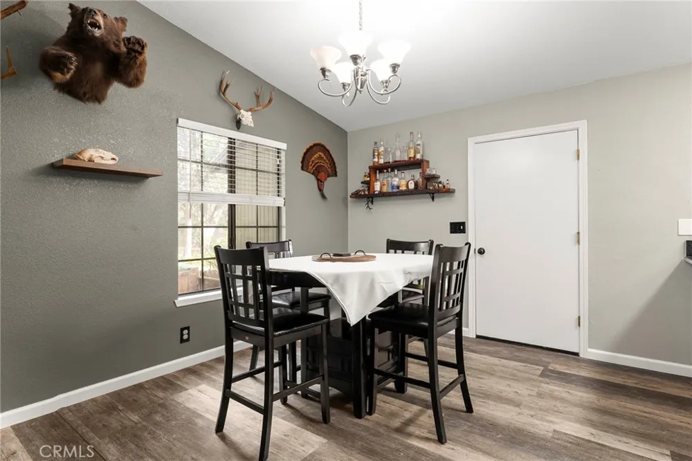 14368 Sinclair Circle Magalia, CA 95954