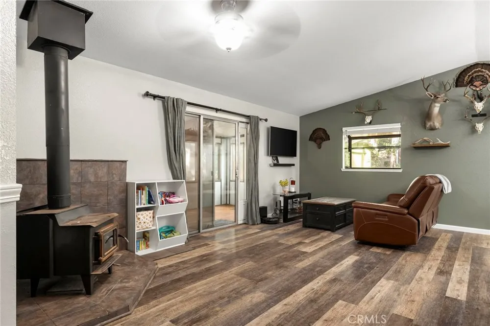 14368 Sinclair Circle Magalia, CA 95954