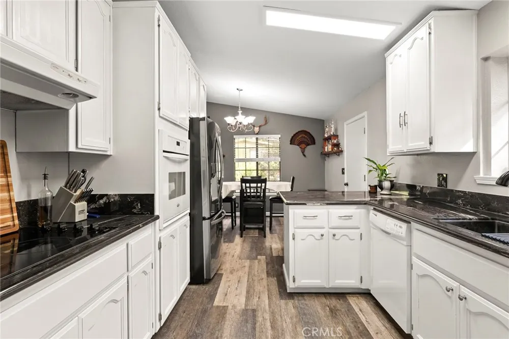 14368 Sinclair Circle Magalia, CA 95954