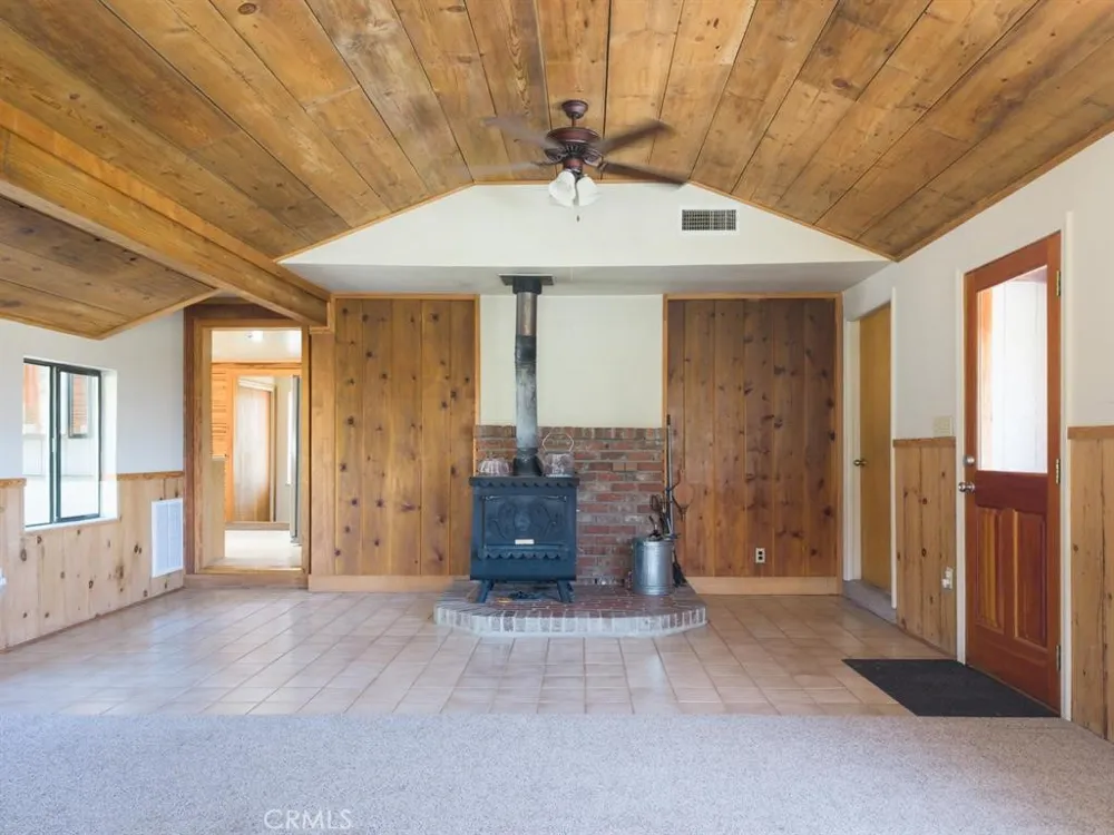 3540 Hilt Hungry Hornbrook, CA 96044