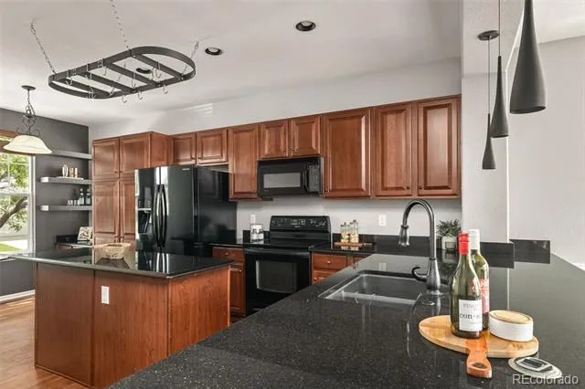 5517 Brooklawn Lane Highlands Ranch, CO 80130