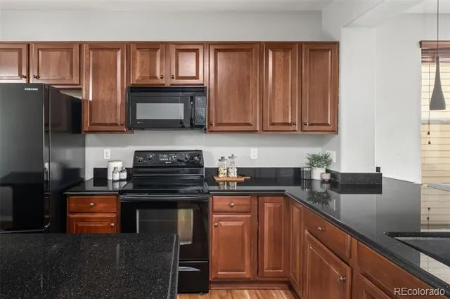 5517 Brooklawn Lane Highlands Ranch, CO 80130