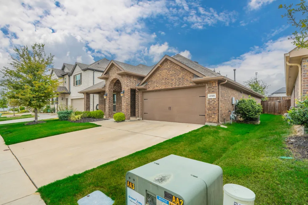 2720 Evergreen Trail Celina, TX 75009