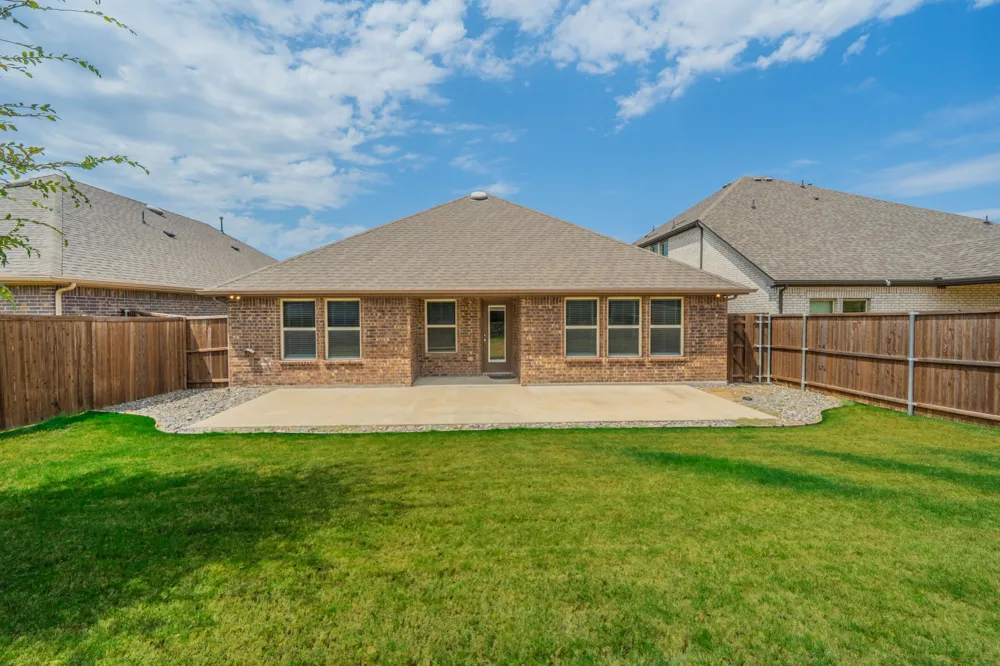 2720 Evergreen Trail Celina, TX 75009