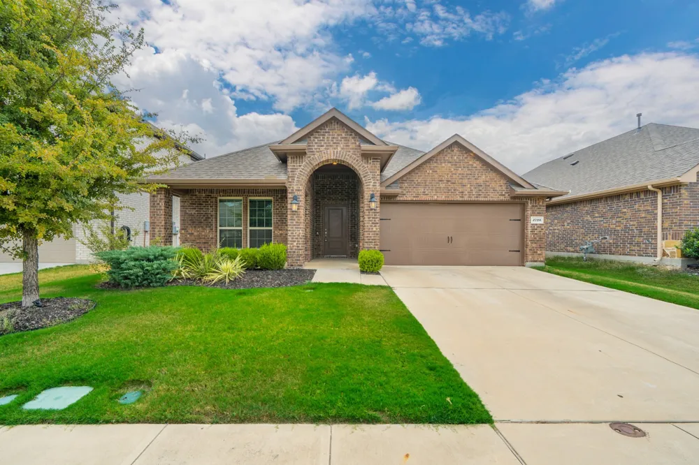 2720 Evergreen Trail Celina, TX 75009