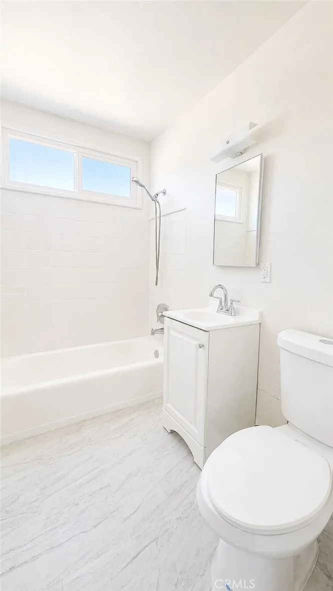 15234 Rayen Street #A North Hills, CA 91343