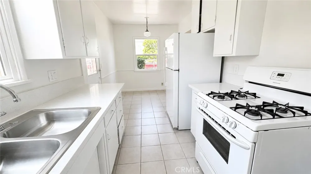 15234 Rayen Street #A North Hills, CA 91343