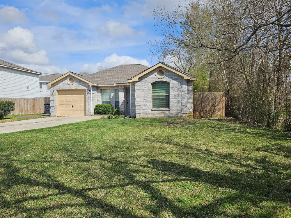 500 Birch Cluster Court Conroe, TX 77301