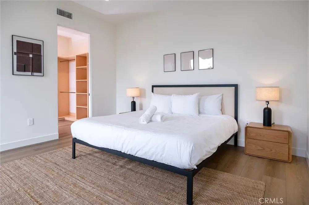 109 Westlake Avenue #3 Los Angeles, CA 90026