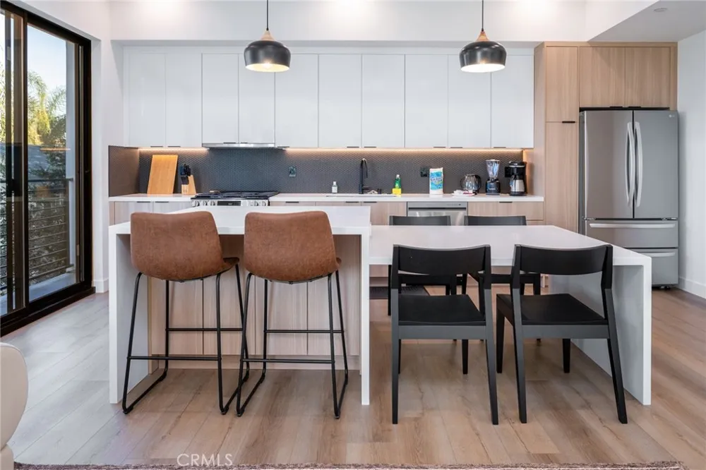 109 Westlake Avenue #3 Los Angeles, CA 90026