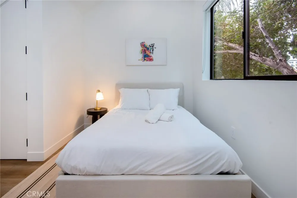 109 Westlake Avenue #3 Los Angeles, CA 90026