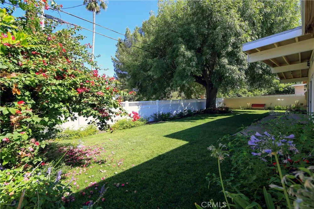 5754 Wish Avenue Encino, CA 91316