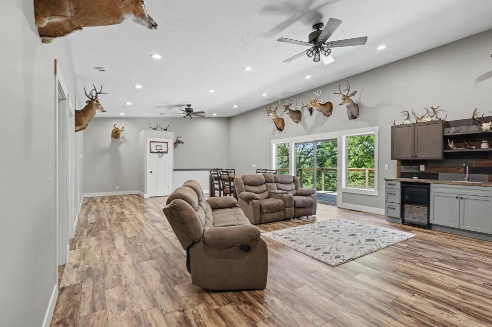 685 Brooks Road Muskegon, MI 49442