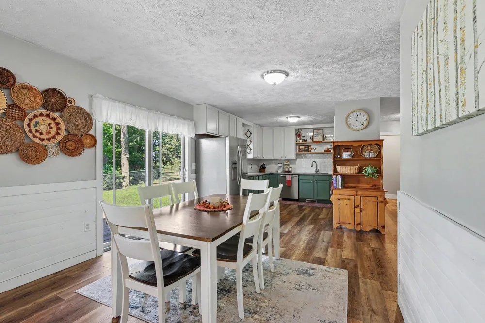 685 Brooks Road Muskegon, MI 49442