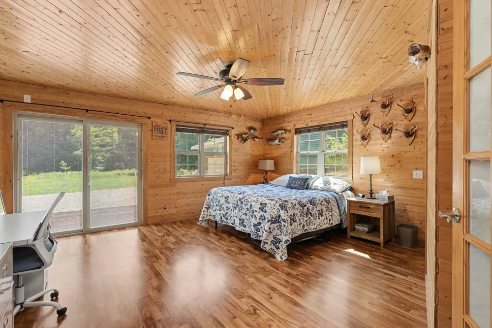 685 Brooks Road Muskegon, MI 49442