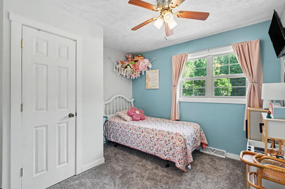 685 Brooks Road Muskegon, MI 49442