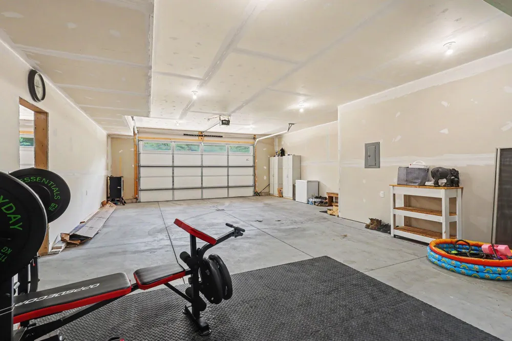 685 Brooks Road Muskegon, MI 49442