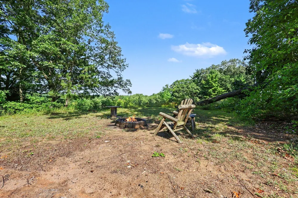 685 Brooks Road Muskegon, MI 49442