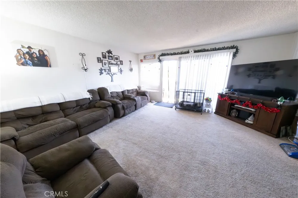 5700 Etiwanda Avenue #149 Tarzana, CA 91356