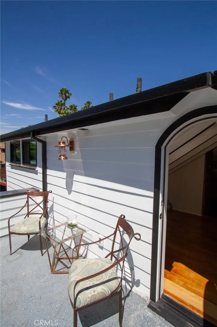 11525 Moorpark Street Studio City, CA 91602