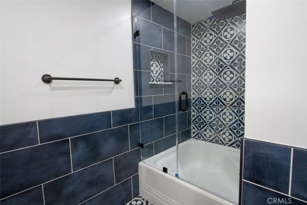 11525 Moorpark Street Studio City, CA 91602