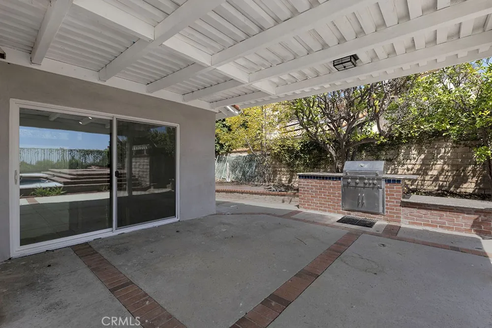12955 Louise Granada Hills, CA 91344