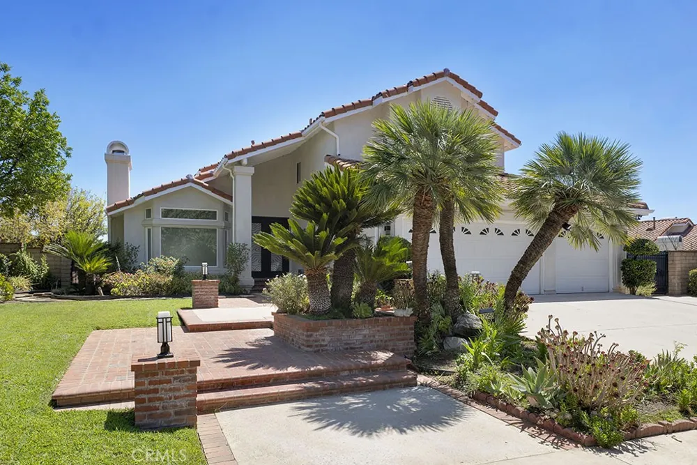 12955 Louise Granada Hills, CA 91344