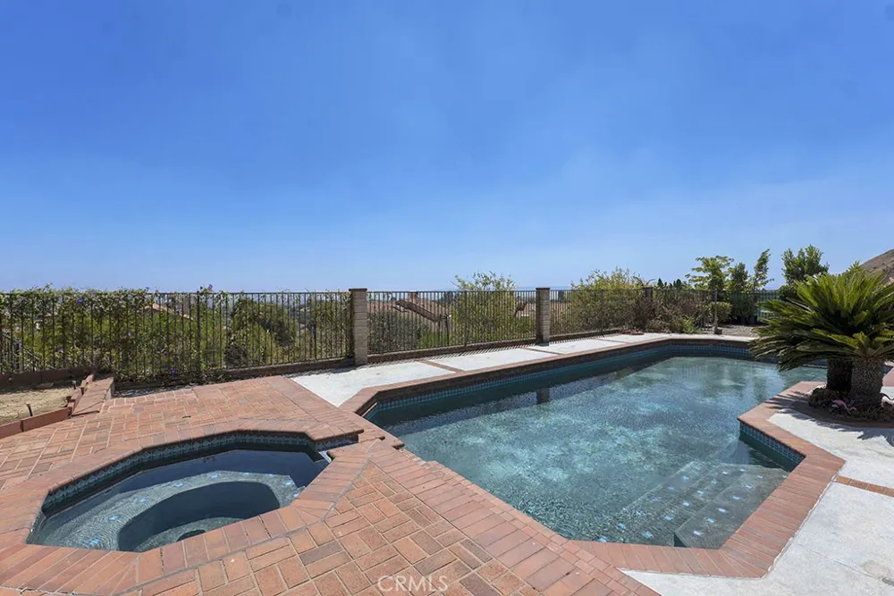12955 Louise Granada Hills, CA 91344
