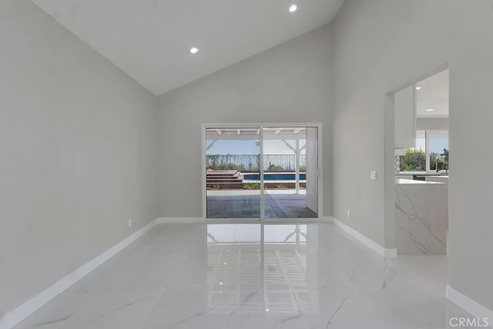 12955 Louise Granada Hills, CA 91344