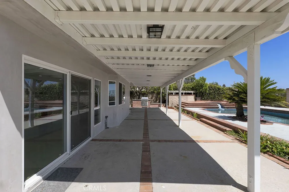 12955 Louise Granada Hills, CA 91344