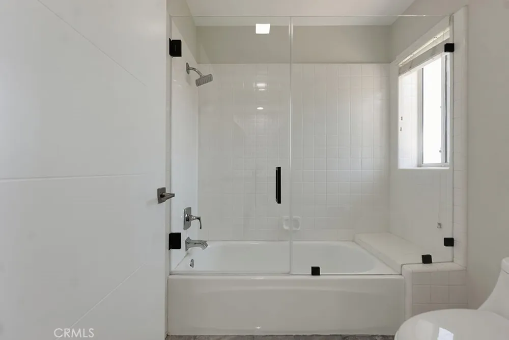 12955 Louise Granada Hills, CA 91344