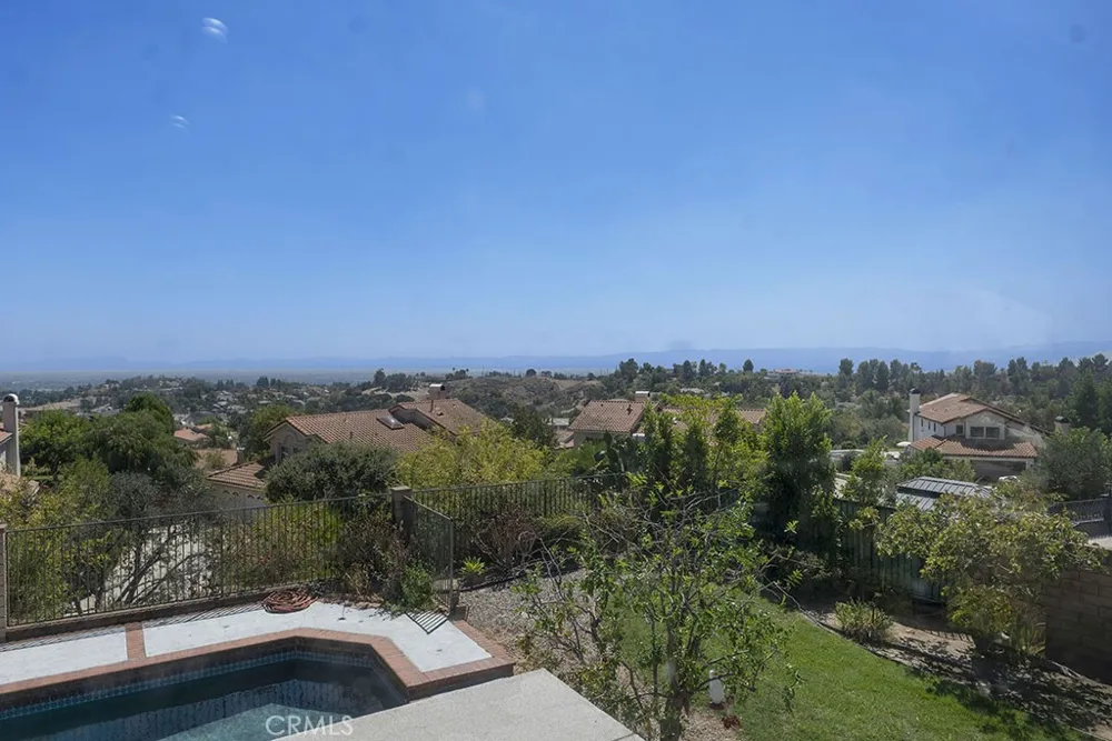12955 Louise Granada Hills, CA 91344