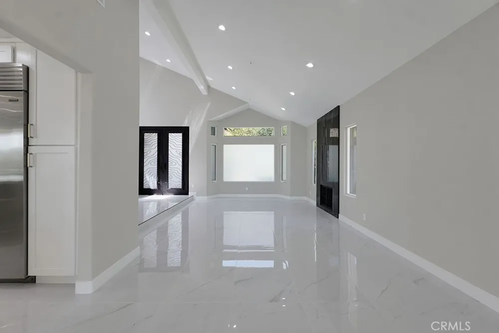 12955 Louise Granada Hills, CA 91344