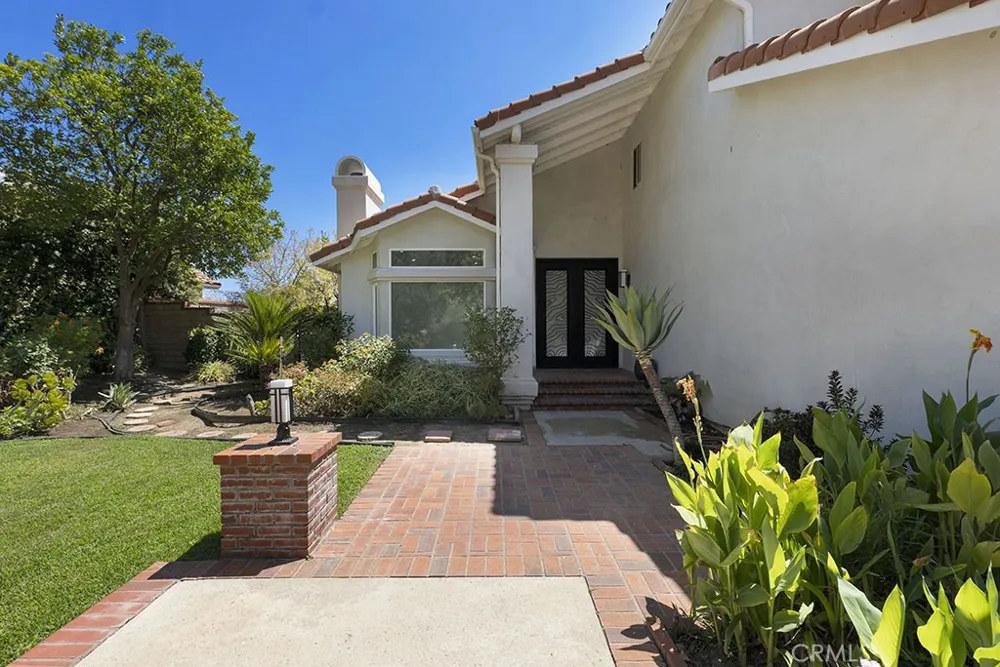 12955 Louise Granada Hills, CA 91344