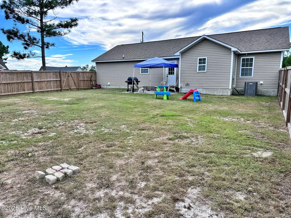 308 Basil Court Hubert, NC 28539